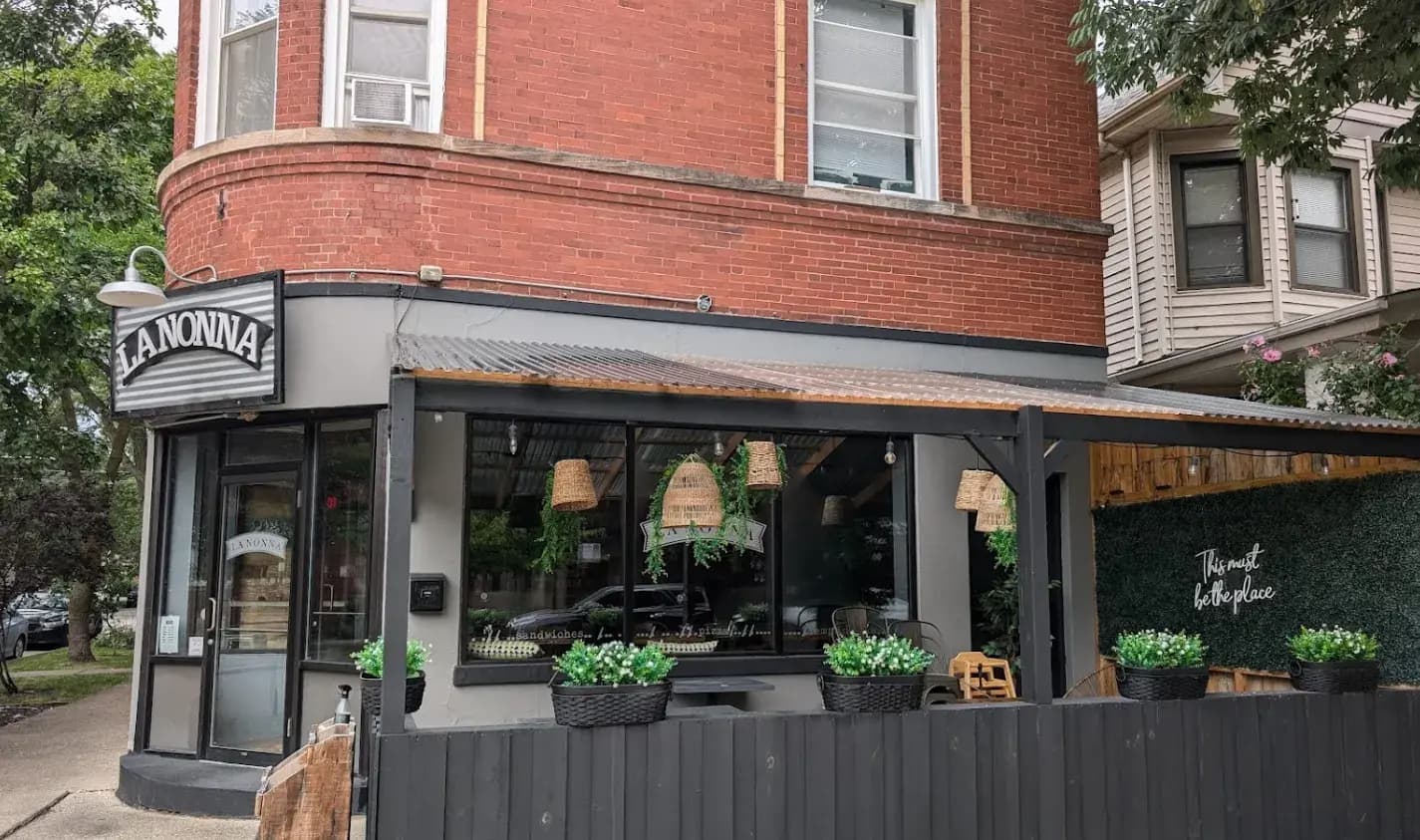 Savoring Classic Italian Cuisine at La Nonna in Avondale, IL