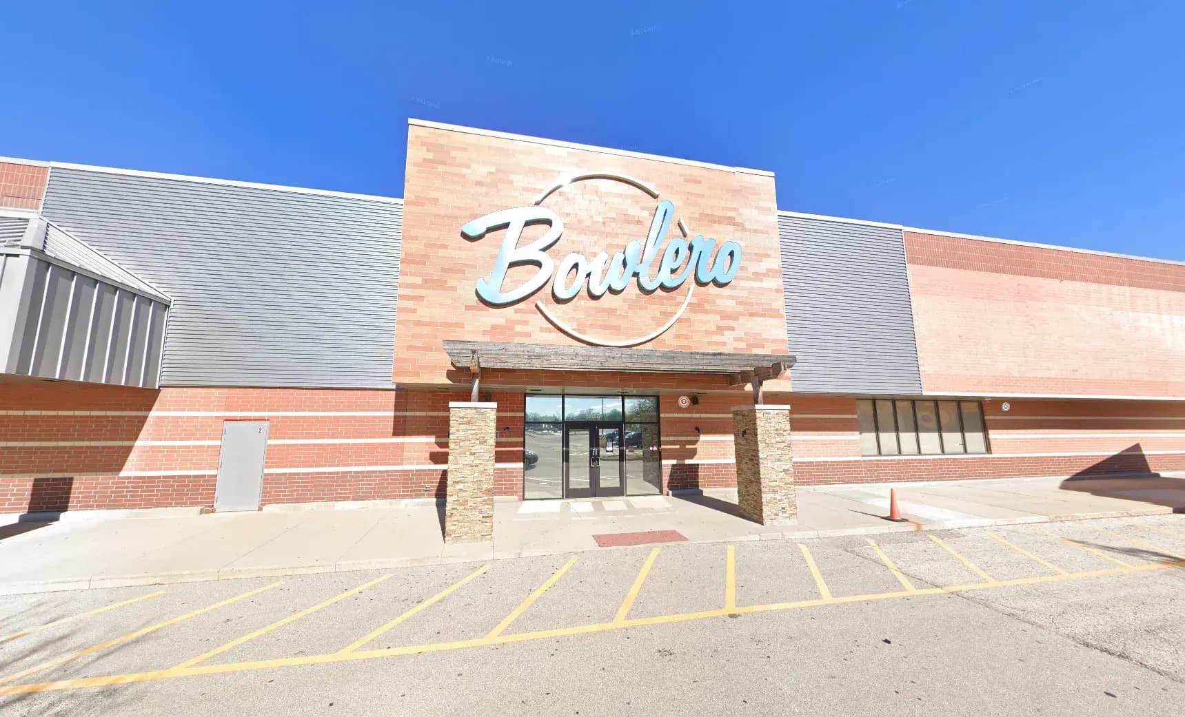 Bowlero Buffalo Grove, IL: The Ultimate Bowling and Arcade Experience for All Ages