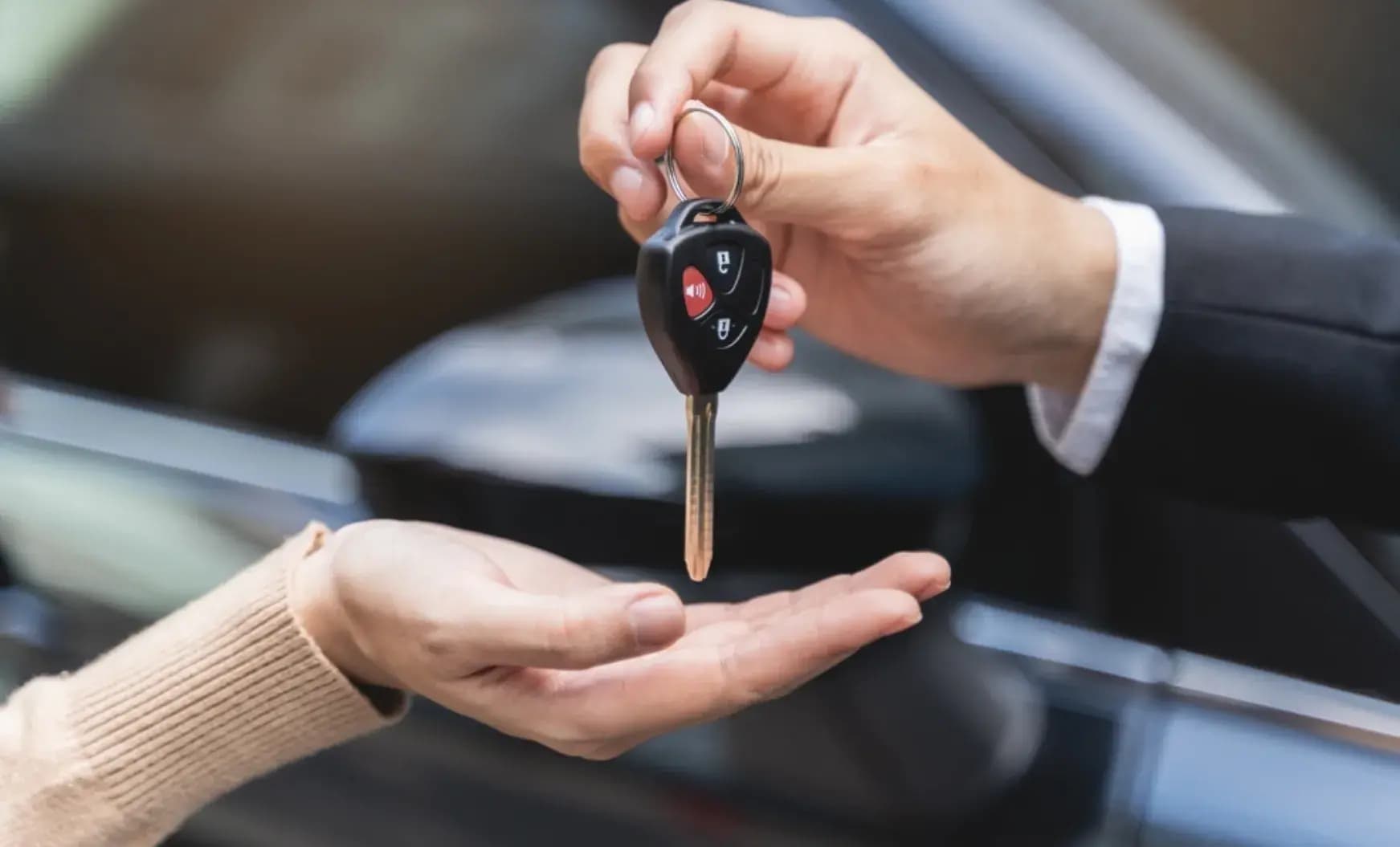 How to Replace Your Car Keys After a Theft: Chicago's Trusted Services