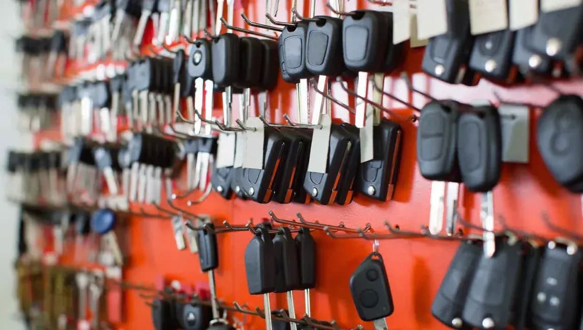 What to Expect When You Need a Car Key Replacement: Process Insights