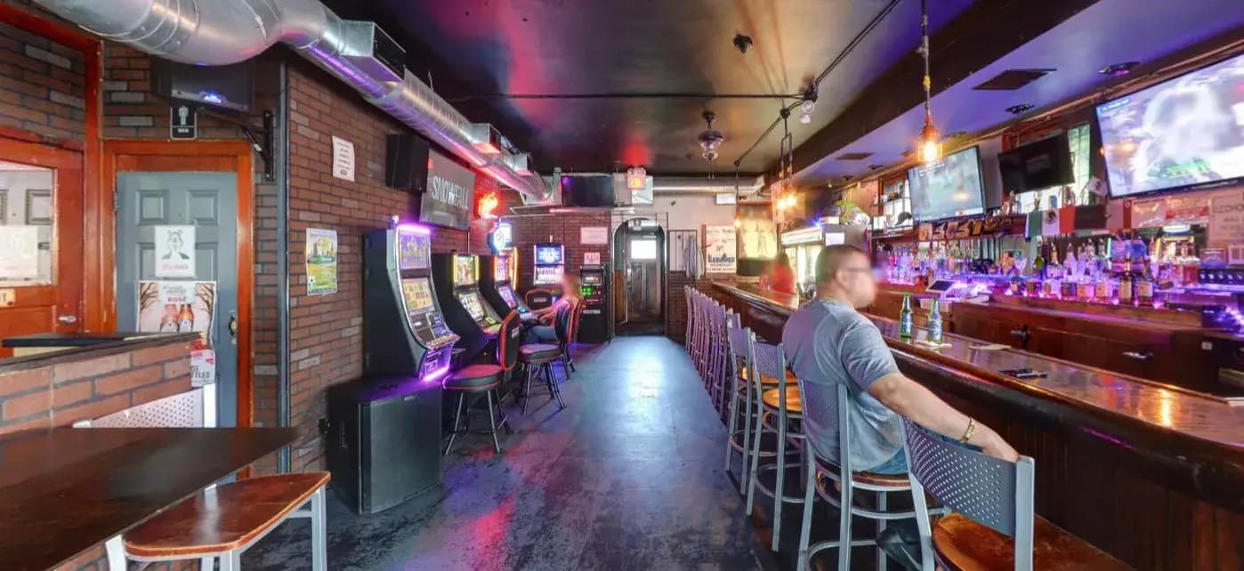 Dine and Unwind at Victoria's 4900: Cicero, IL's Hidden Gem for Culinary Delights