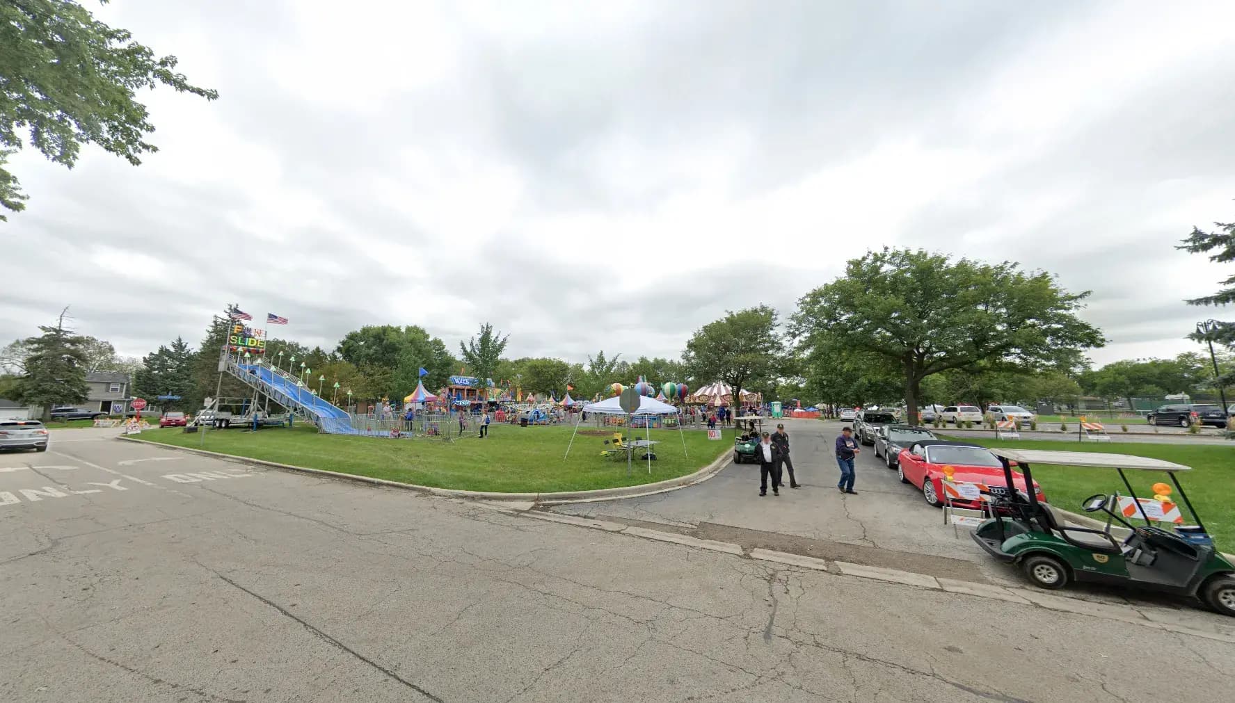 Outdoor Fun for All Ages: Exploring Darien Community Park in Darien, IL