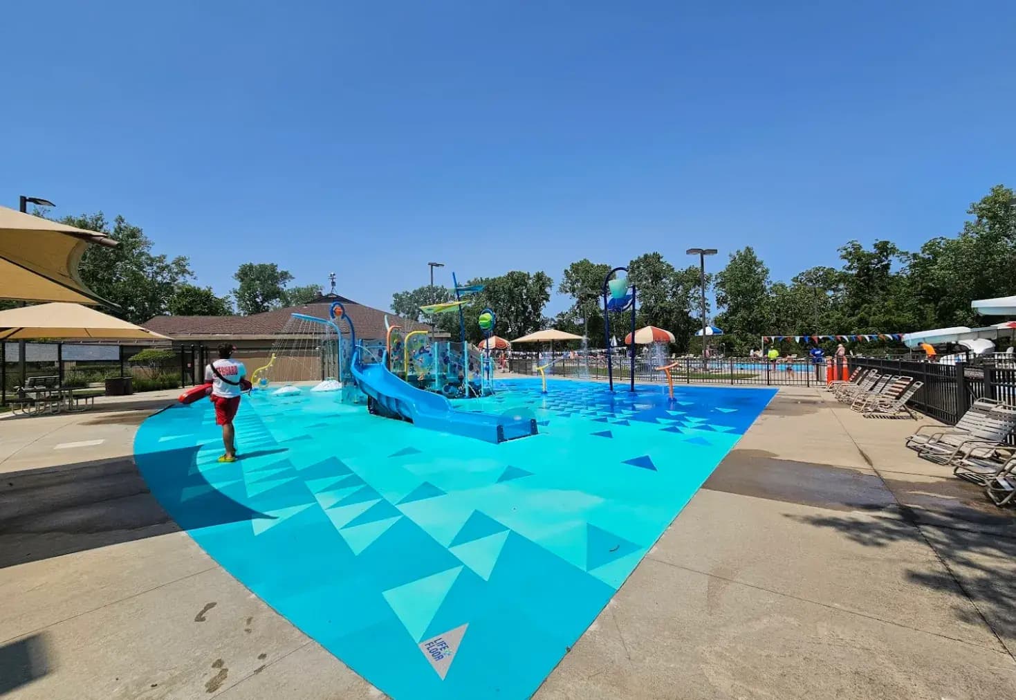 Beat the Heat at Deerspring Pool: A Cool Spot in Deerfield, IL