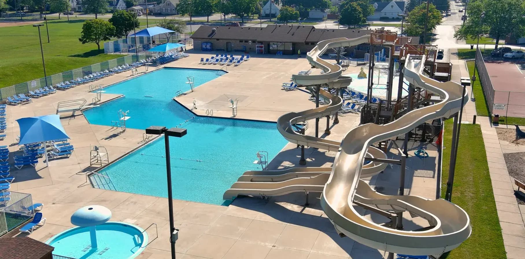 Splash Into Summer: Explore Gouin Pool & Water Slides in Franklin Park, IL