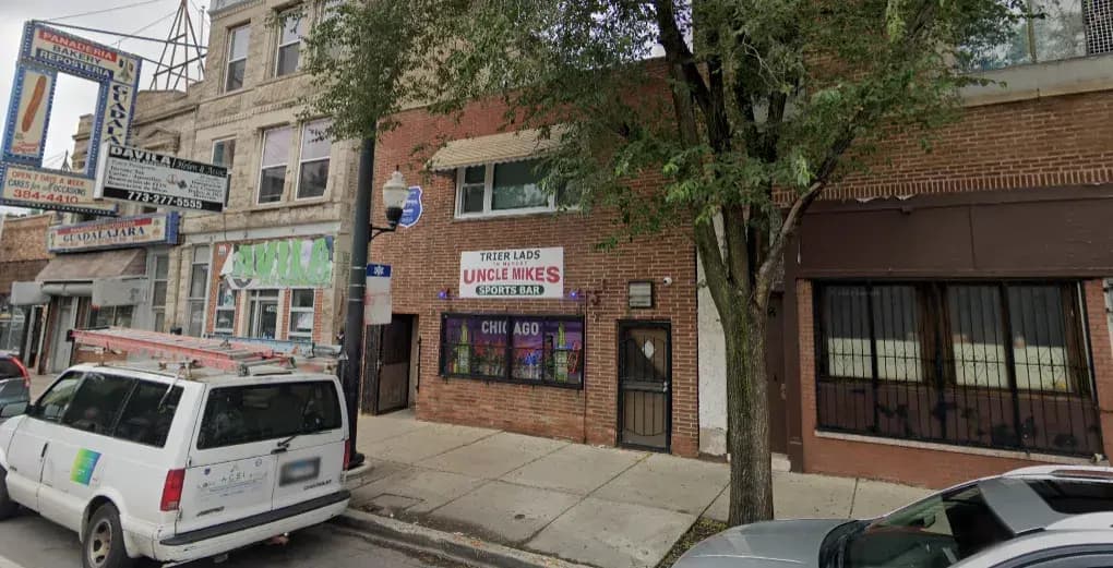 Cheers and Good Times Await at Uncle Mike's Sports Bar in Hermosa, IL: A Local Favorite
