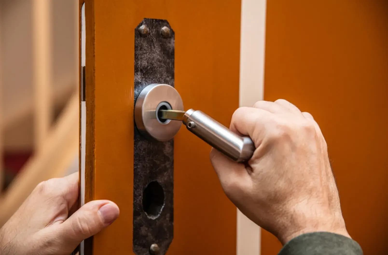 The Hidden Dangers of DIY Locksmithing: Why You Should Call a Pro in Chicago