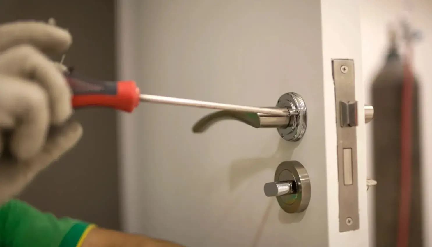 The Role of Professional Locksmiths in Master Key System Installation by Secure Locks