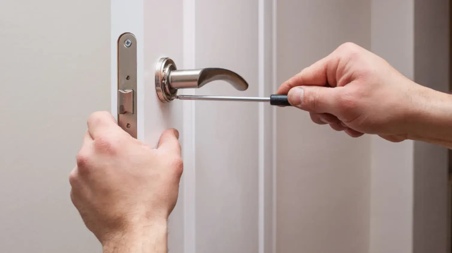 How to Become a Locksmith: Training, Skills, and Career Paths Explained