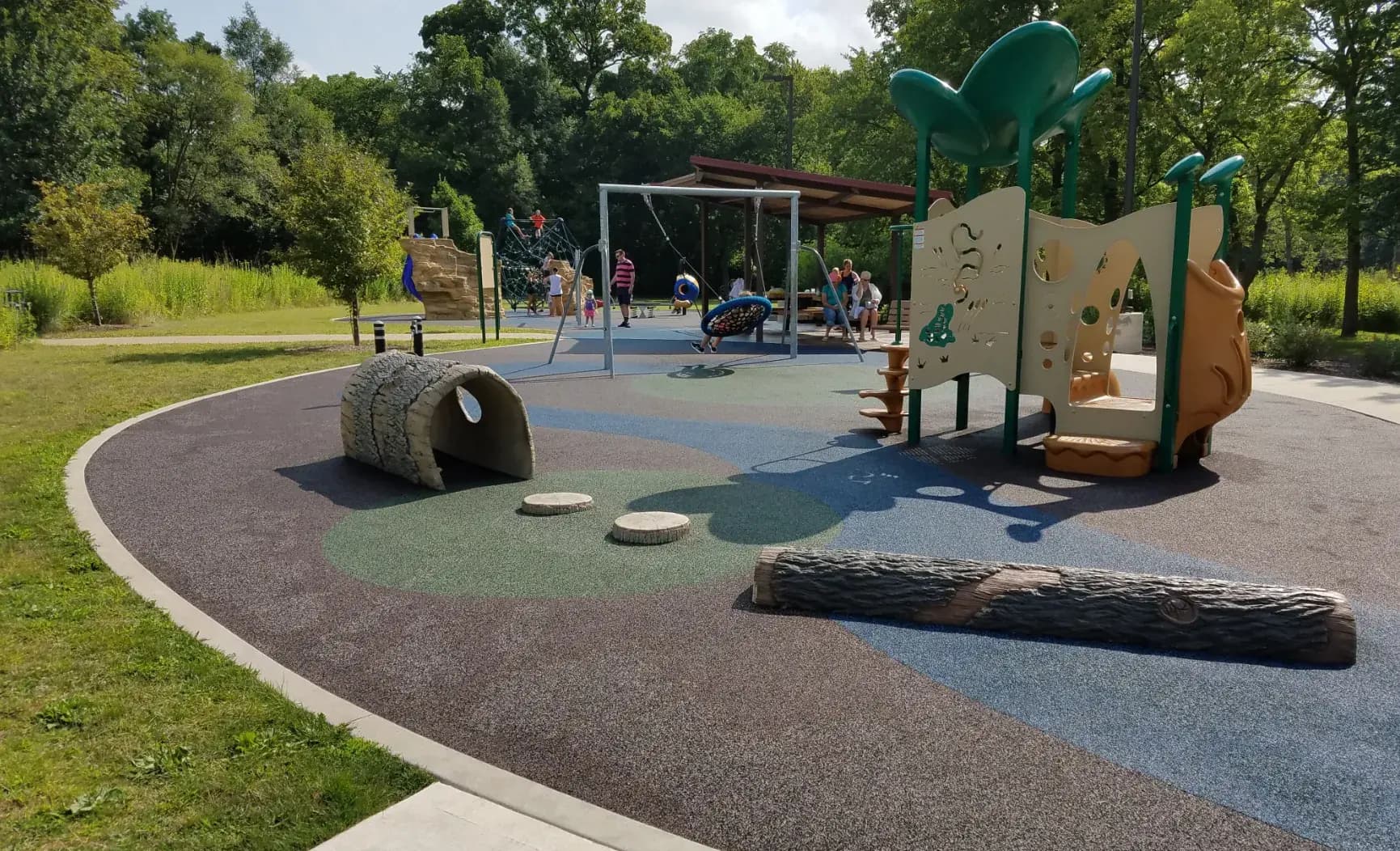 Discover Outdoor Bliss at Knolls Park: A Hidden Escape in Lombard, IL