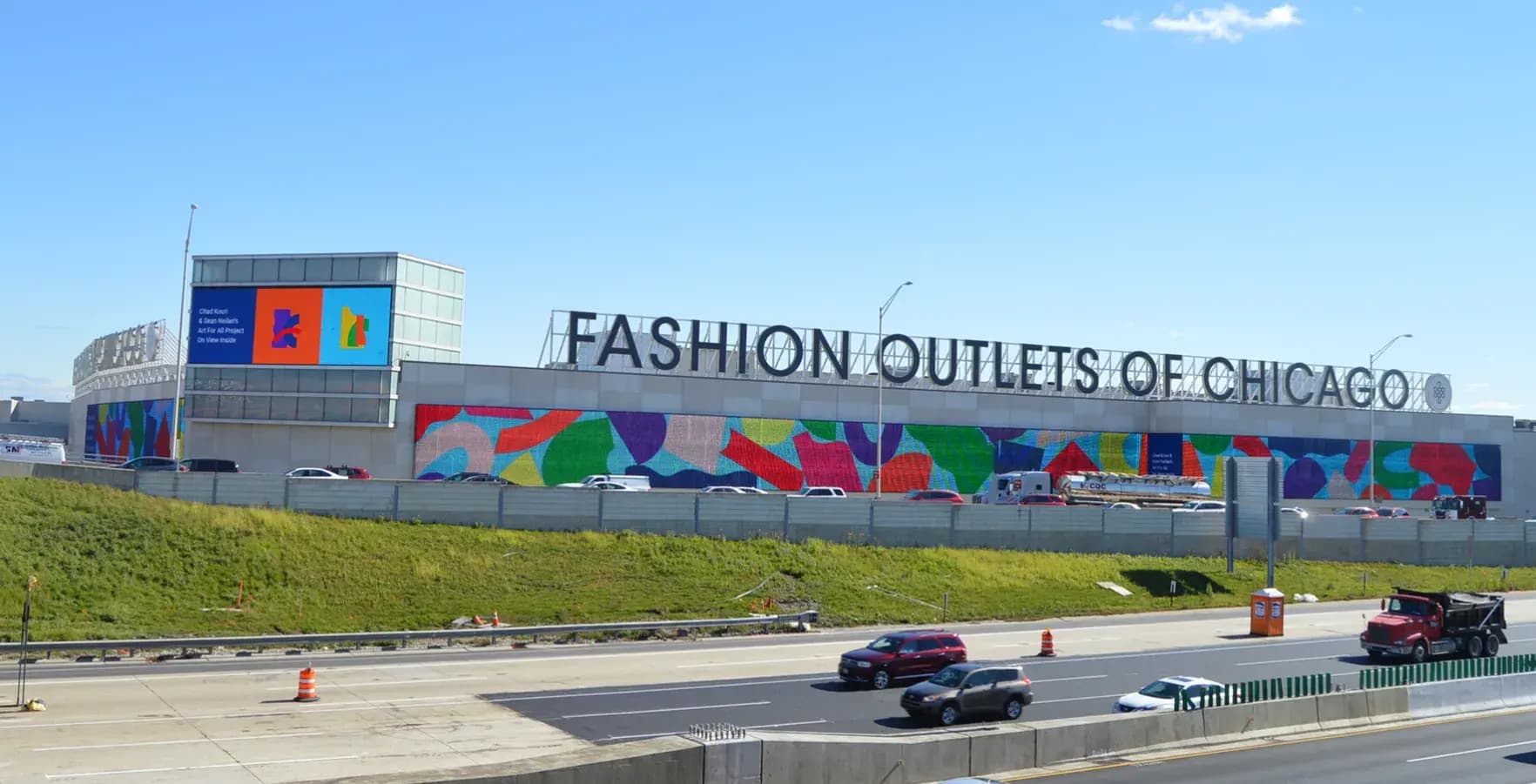 Explore the Best Shopping Deals at Fashion Outlets of Chicago, Rosemont, IL
