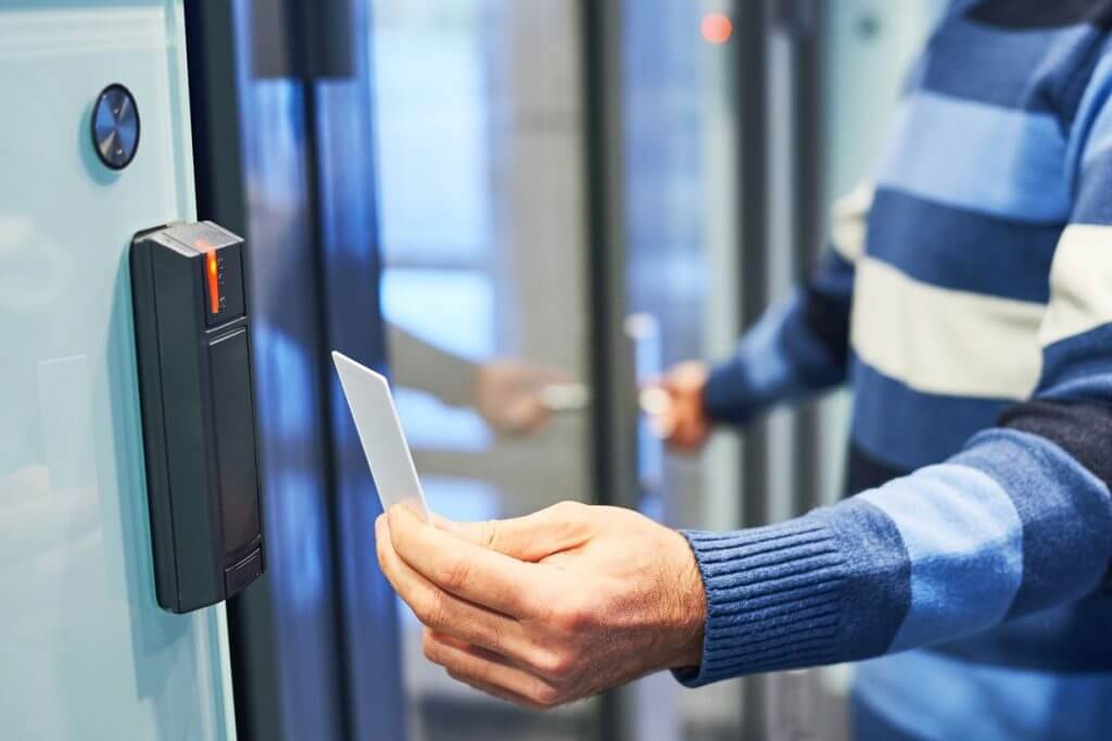 commercial-locksmith-office-security